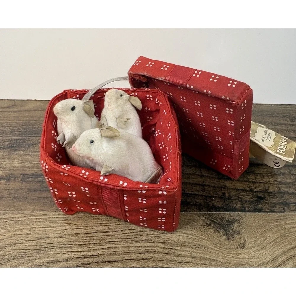 Folkmanis Finger Puppets 3 White Mice In a Red Gift Box Mouse Tags
